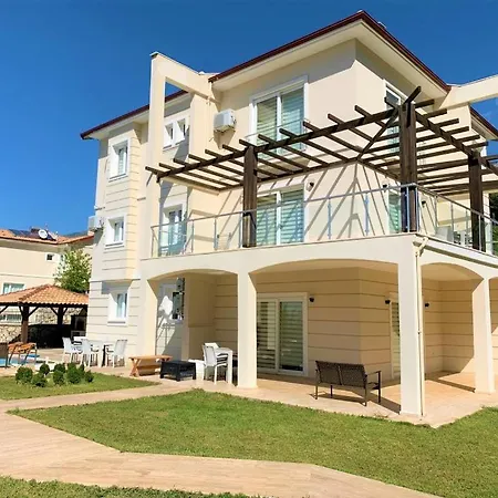 Lillyrose Villa