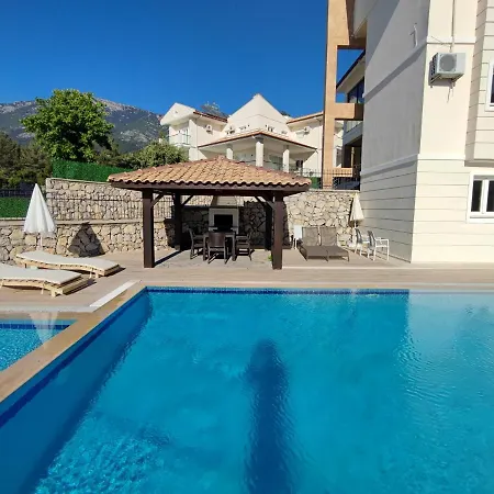 Lillyrose Villa