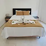 Lillyrose Villa *